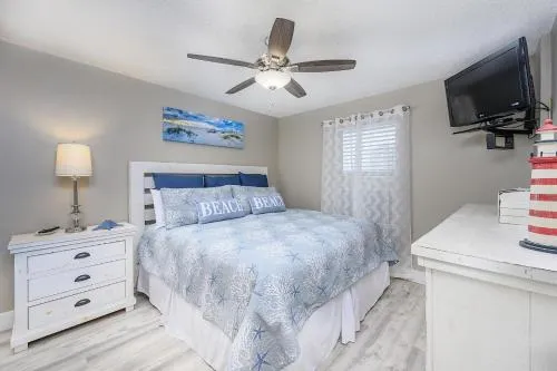 Pelican Beach Resort 308