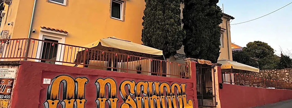 Hostel Old School