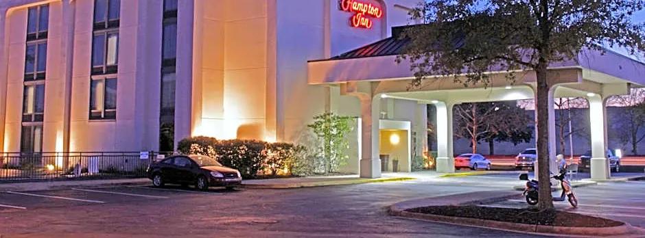 Hampton Inn Norfolk/Chesapeake (Greenbrier Area)