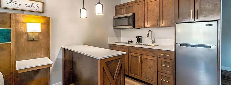 MainStay Suites Moreno Valley Near March Air Reserve Base