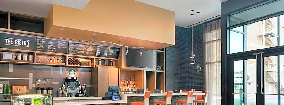 Courtyard by Marriott Phoenix Downtown
