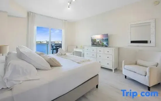 Golden Bay 506