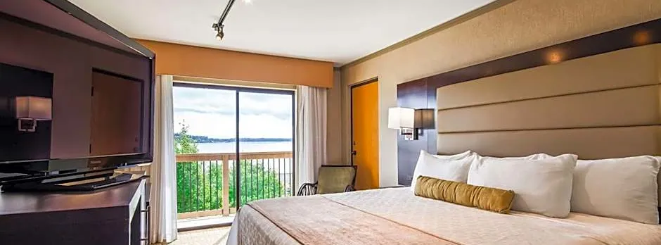 Best Western Plus Silverdale Beach Hotel