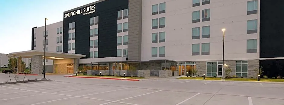SpringHill Suites by Marriott Dallas DFW Airport South Centreport