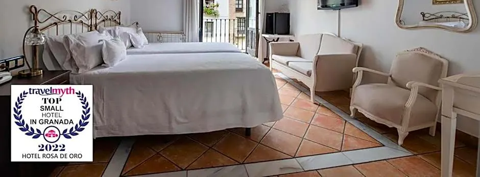 Hotel Rosa De oro