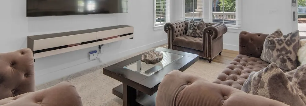 3br/2.5ba, Sleeps 8, Private Beach Access!