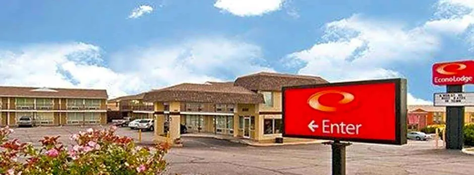 Econo Lodge near Missouri University of Science and Technology