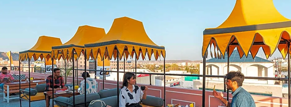 The Hosteller Jaipur, MI Road