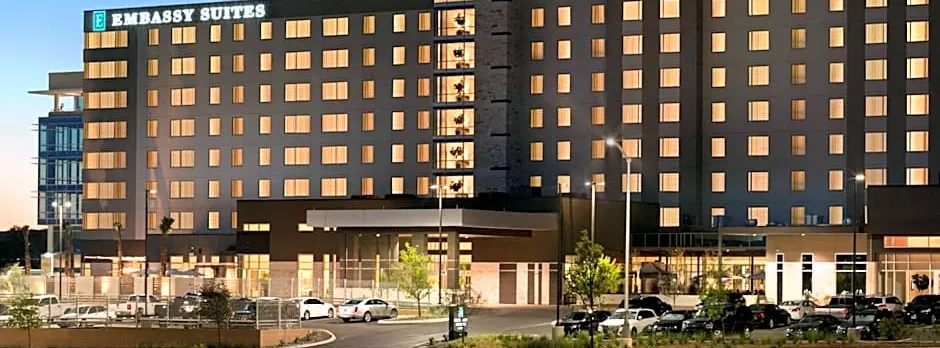 Embassy Suites By Hilton San Antonio Landmark