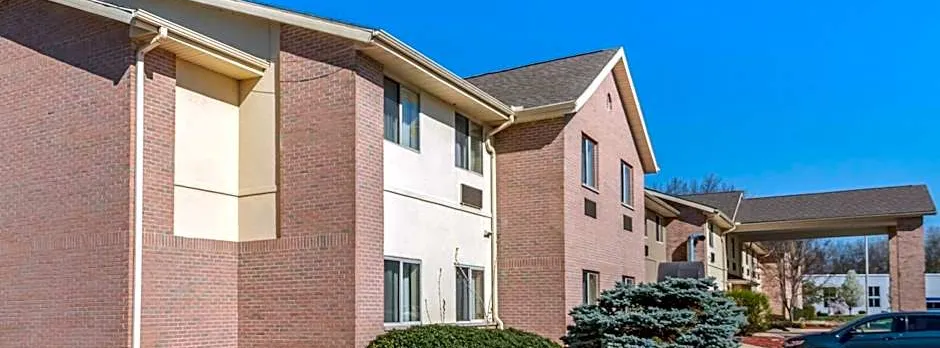 Comfort Inn & Suites Paw Paw