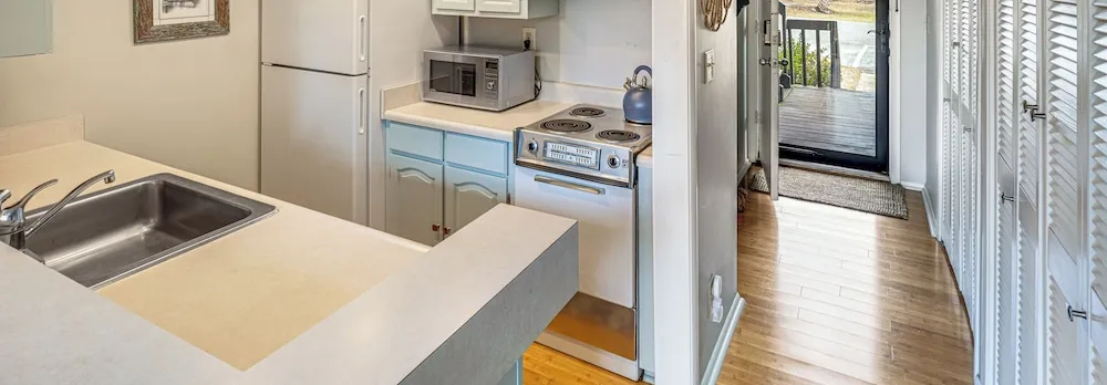 Golfer's Getaway! Modern Diamondhead Condo