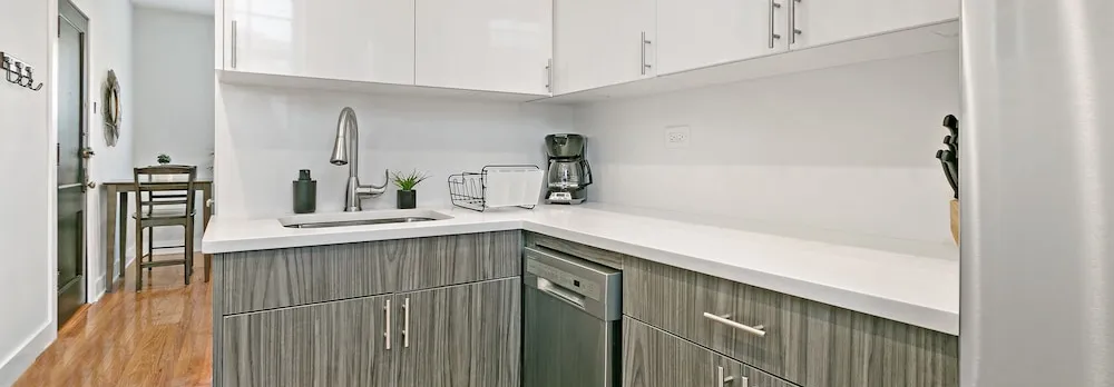 Central 1BR Retreat - Belmont E1