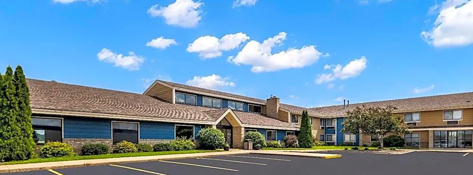 AmericInn by Wyndham Albert Lea