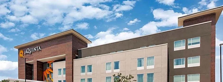 La Quinta Inn & Suites by Wyndham Bardstown