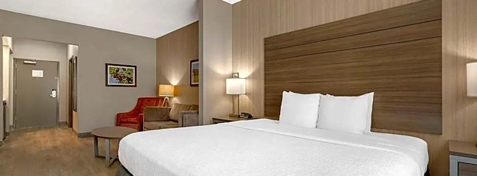 Best Western Plus LaCrescent / LaCrosse