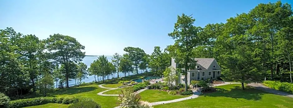 The Inn at Ocean's Edge