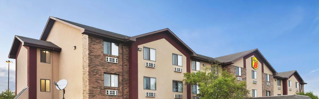 Super 8 by Wyndham Peoria