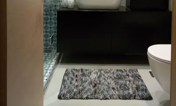 Comely Luxury Apt Must
