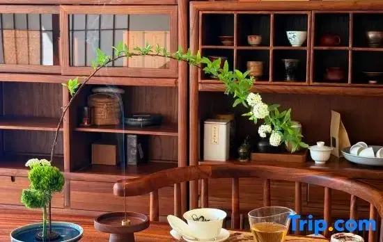 Dali Xilan · Sunset. A Retreat and Wellness Stay in a Rural Setting