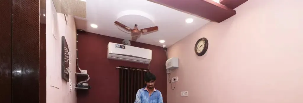 OYO 15722 Hotel Padmavati