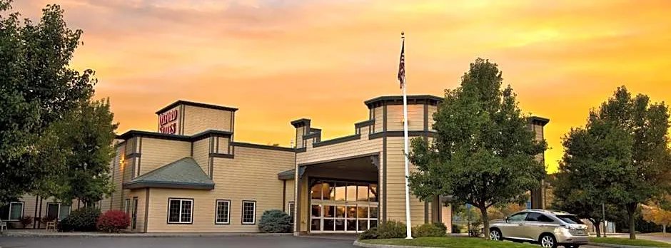 Oxford Suites Pendleton