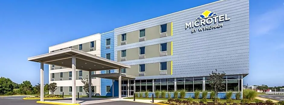 Microtel Inn & Suites by Wyndham Rehoboth Beach