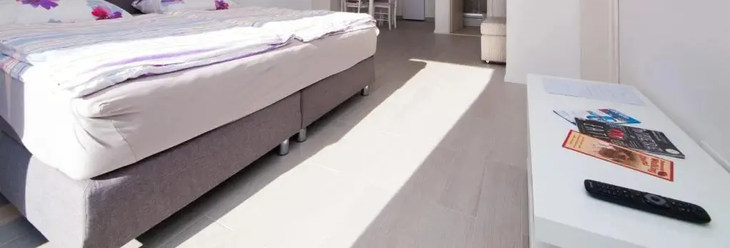 Apartments F & P