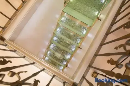 Royal Apartment Damida