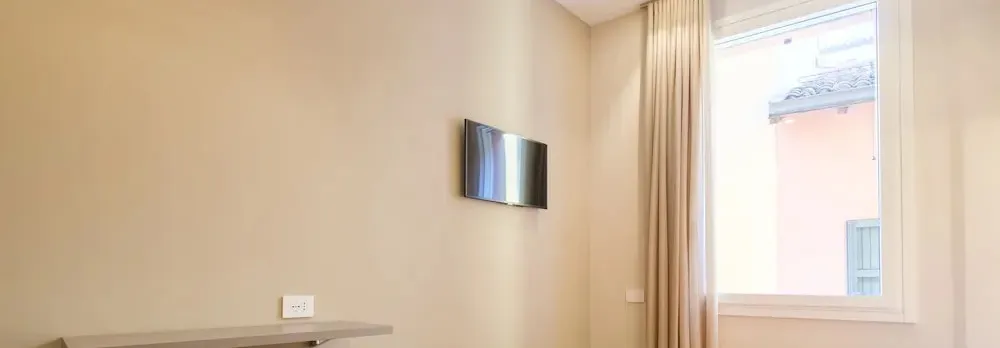 Golden Suite by Studio Vita