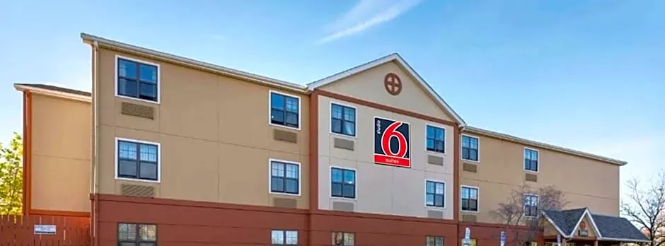 Studio 6 Corporate Extended Stay Rochester Henrietta NY