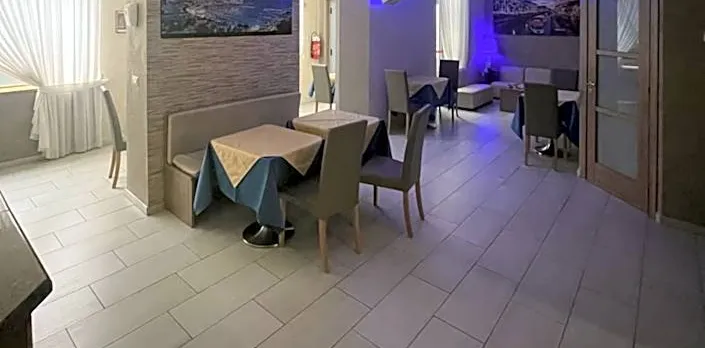 Hotel Montecarlo