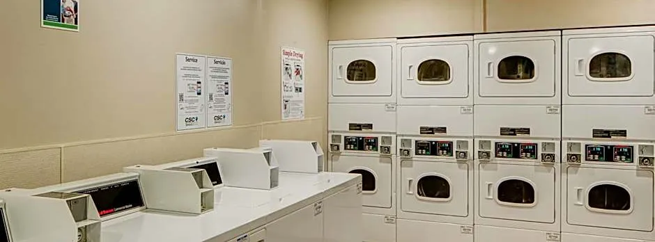WoodSpring Suites Williston