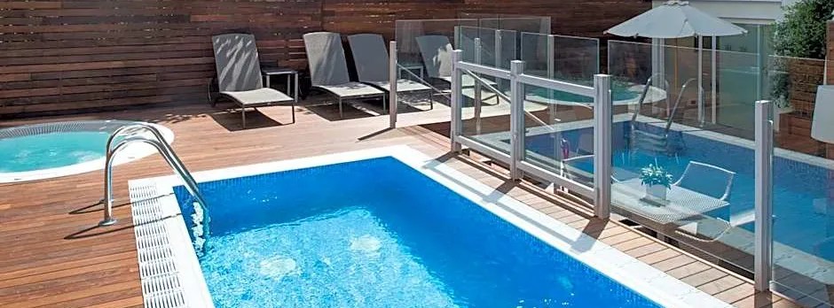 Catalonia Mikado Hotel
