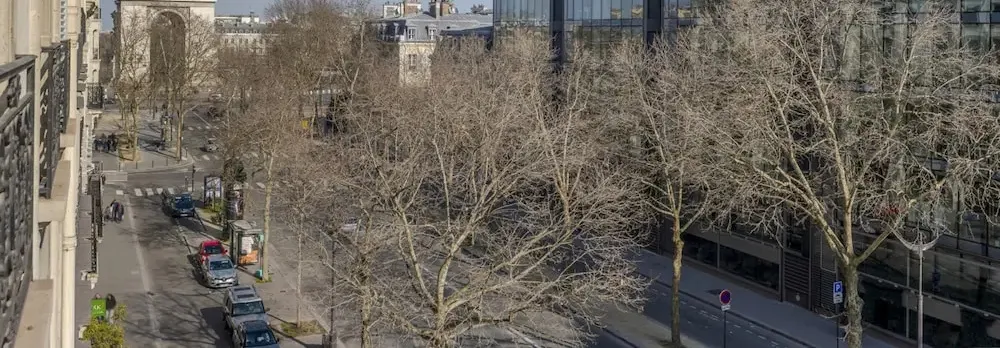 Luxury 4 Bed Residence - Next to Arc de Triomphe