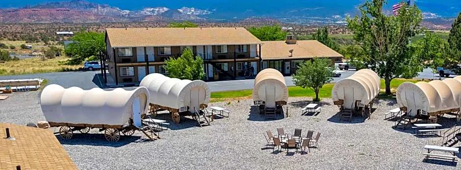 Broken Spur Inn & Steakhouse
