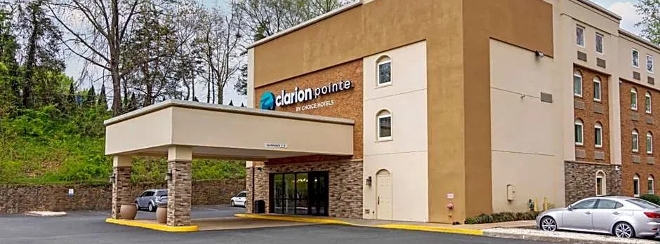 Clarion Pointe Charlottesville