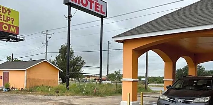 Roadside Inn