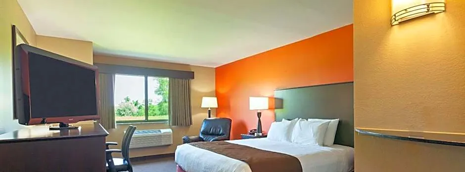 AmericInn by Wyndham Algona