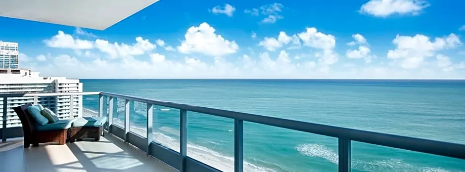 Churchill Suites Monte Carlo Miami Beach