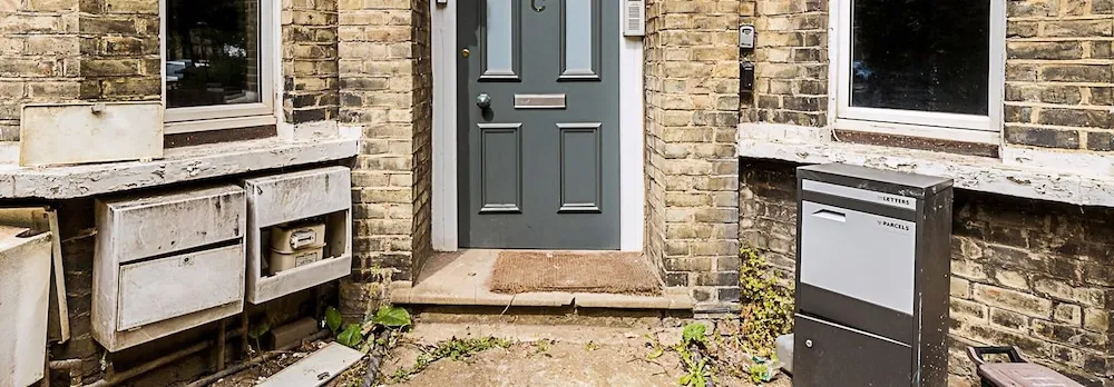 Rustic and Contemporary Haven in Brixton