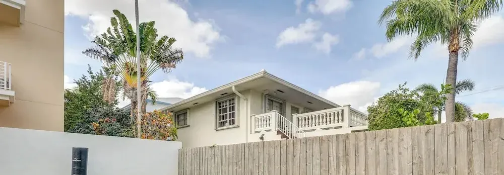 1 Mi to Pompano Beach Pier: Pet-friendly Studio!