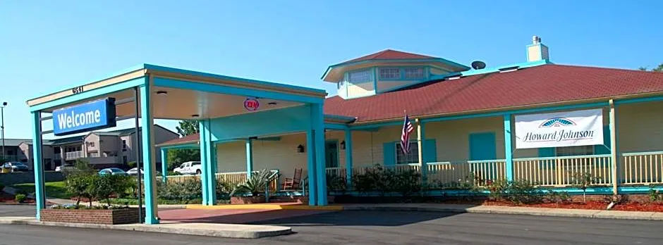 Howard Johnson by Wyndham Hattiesburg