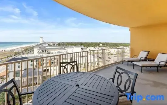 Calypso Resort Tower 3-904
