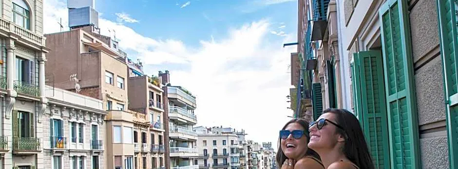 Sant Jordi Hostels Rock Palace