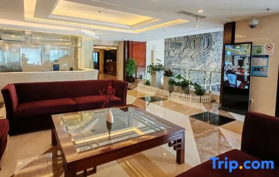 Golden Rich Hotel