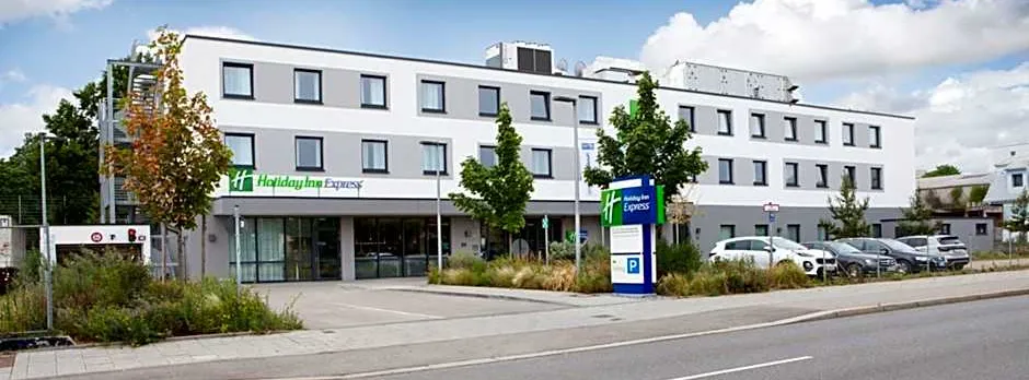 Holiday Inn Express Munich - Olympiapark By IHG