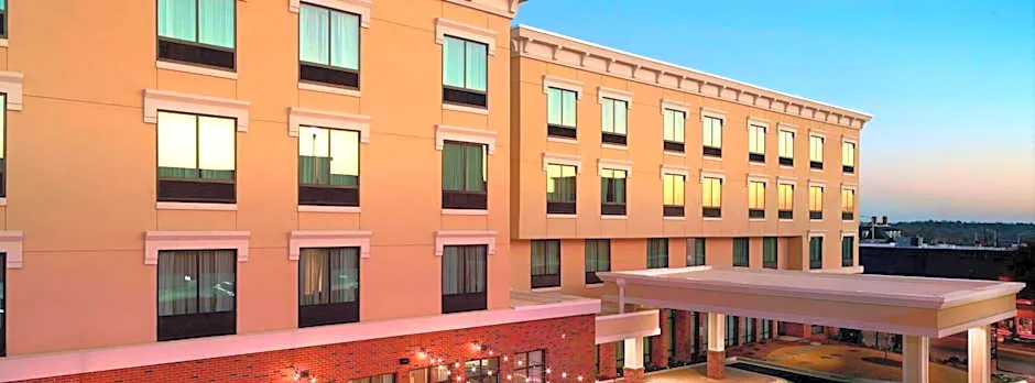 Courtyard by Marriott LaGrange