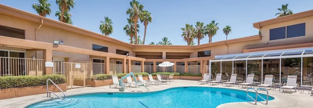 WorldMark Palm Springs - Plaza Resort and Spa