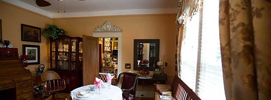Bees B & B