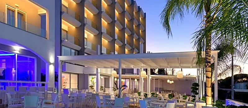 Oceanis Park Hotel